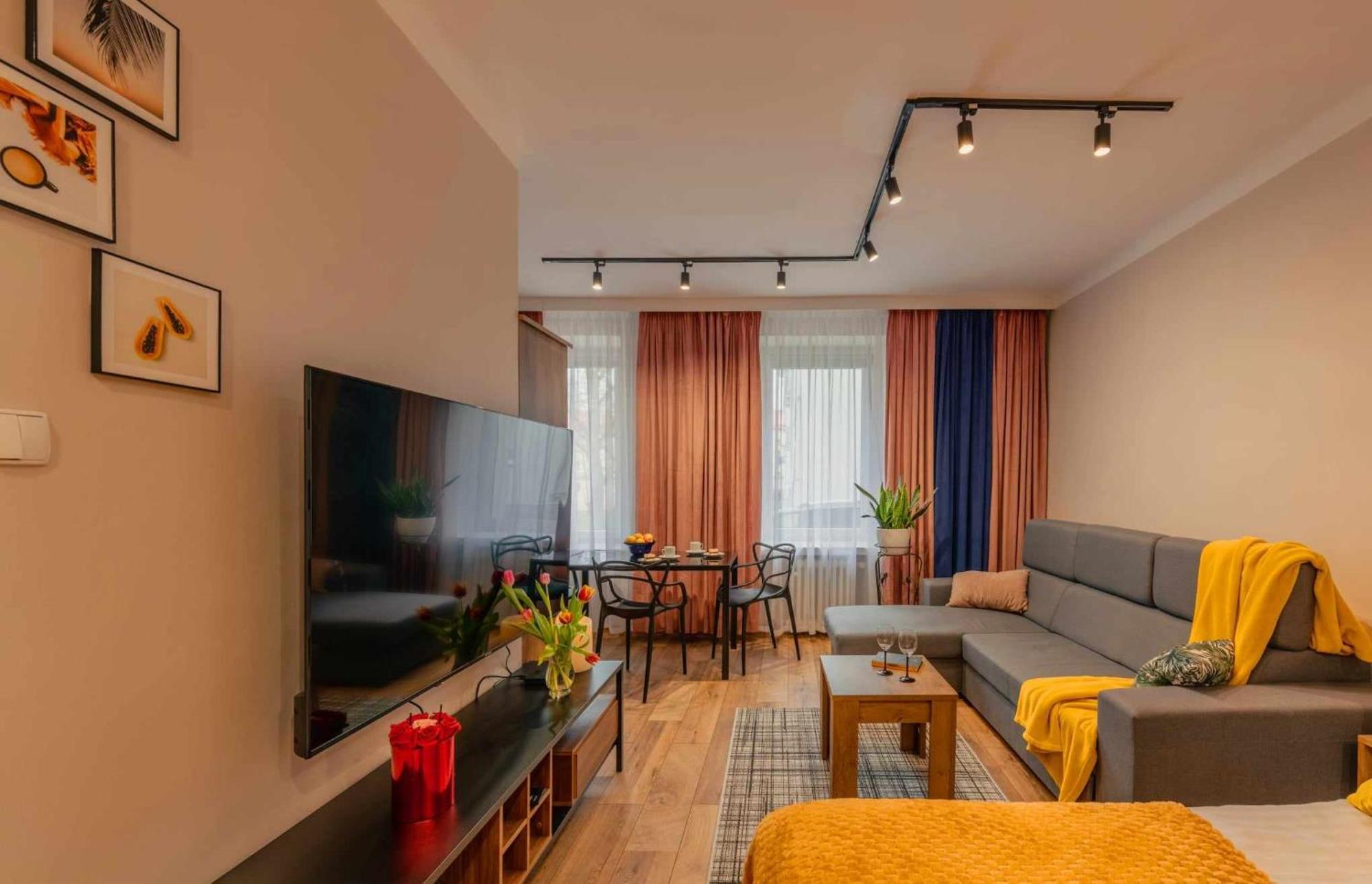 Apartament Pod 13 Bielsko-Biala Exterior foto